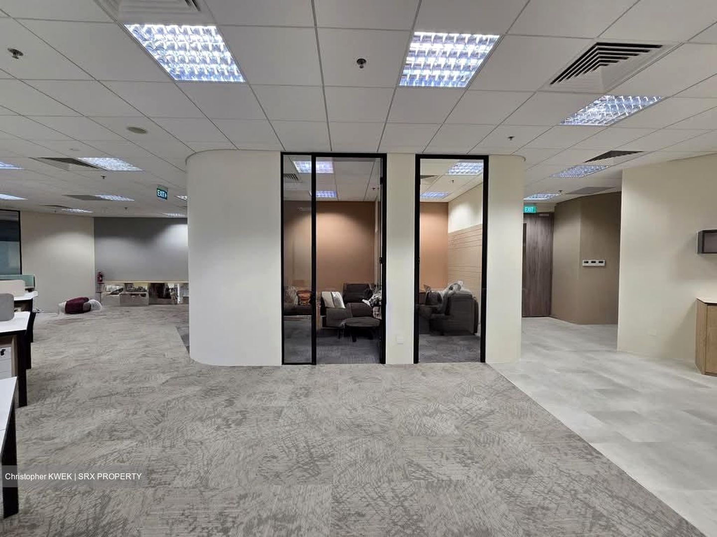 PLUS (D1), Office #577030911